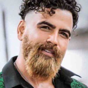 دانلود آهنگ اینجا بی تو سرده گل من ریمیکس