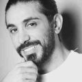کسری زاهدی یک نفر میرسد از راه